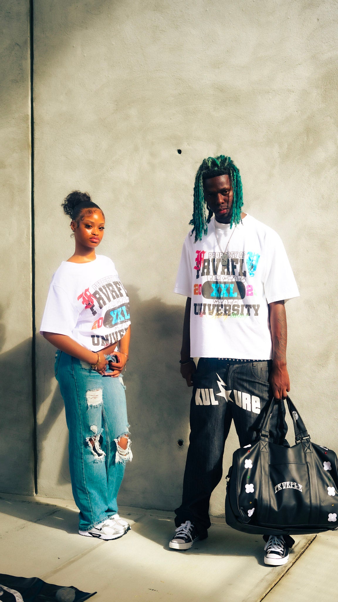 WHITE UNIVERSITY TEE